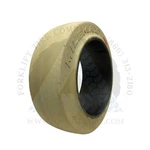 18X7X12-1/8 Solid Tire Non Marking Smooth Forklift Toyota , Cat Yale. Fixed Price $428.41.