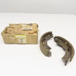 Hyster 1514423 Forklift Right Hand Brake Shoe Lining Kit Oem Nos. Fixed Price $119.43.
