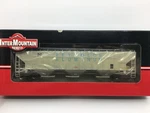 Intermountain Reynolds Aluminum PS-2 4750 3-BAY Covered Hopper Uslx #4174. Fixed Price $35.00.