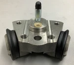 Genuine Toyota 47520-32650-71 Lh Wheel Cylinder Assembly Forklifts (B530). Fixed Price $100.00.