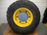 Caterpillar V60B Rear Wheel Tire Rim 6.50 - 10 Nhs Forklift. Fixed Price $100.00.