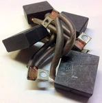 570-869/735 Raymond 570869735 Brush Set Of Four. Fixed Price $74.50.
