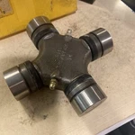 Caterpillar (cat) 8V-6435 Or 8V6435 Universal Joint Assembly Incomplete. Fixed Price $32.00.