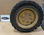 D700597 Wheel 7.00-15 Freight Fits Daewoo Good Used HB1C:105. Fixed Price $650.00.