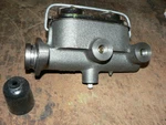 Kalmar Bendix Master Cylinder P/n Allis-chalmers 4815459-6. Fixed Price $75.00.