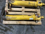 Clark 55B Right/passenger Hydraulic Cylinder - Used P/n 2514122. Fixed Price $879.99.