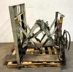 Cascade 35E-LS-085 Push/pull Slipsheet Handling Forklift Attachment As-is J3C. Fixed Price $1950.00.